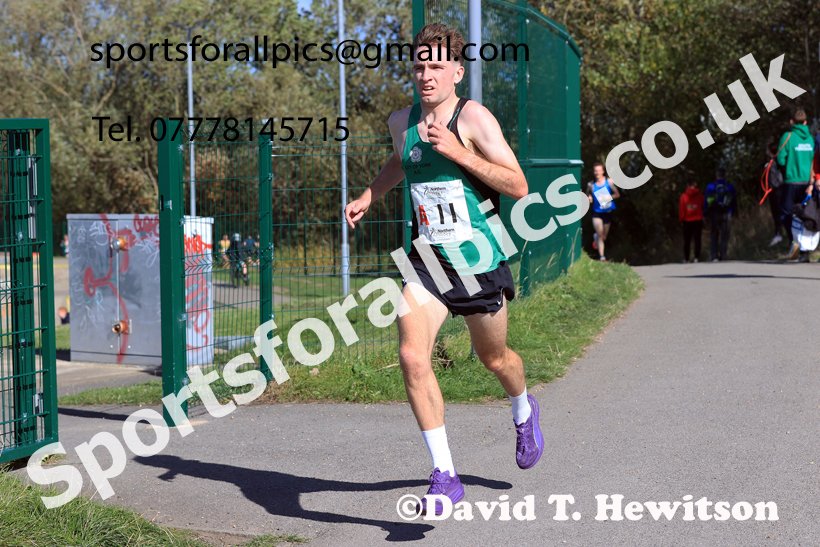 Senior Mens, 2026 Northern Mens 6 and Womens 4 Stage and Youngsters Relays, Silksworth, Sunderland. Photo: David T. Hewitson/Sports for All Pics
